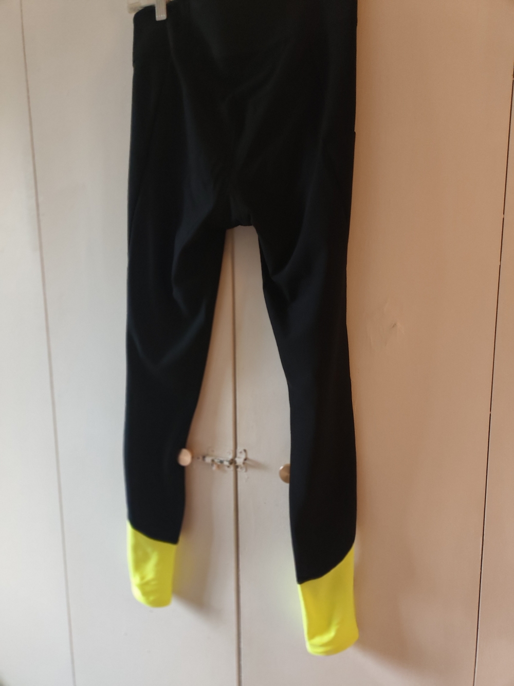 Black and Neon Yellow Gorewear Active Running Tights